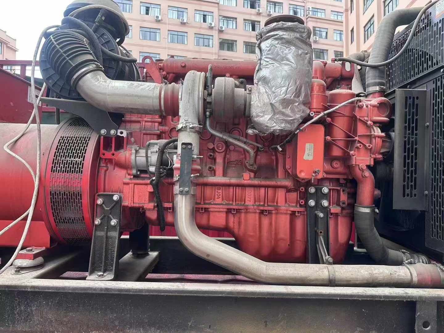 沙坡头如何选择适合 600kW 柴油发电机组的过载保护器？