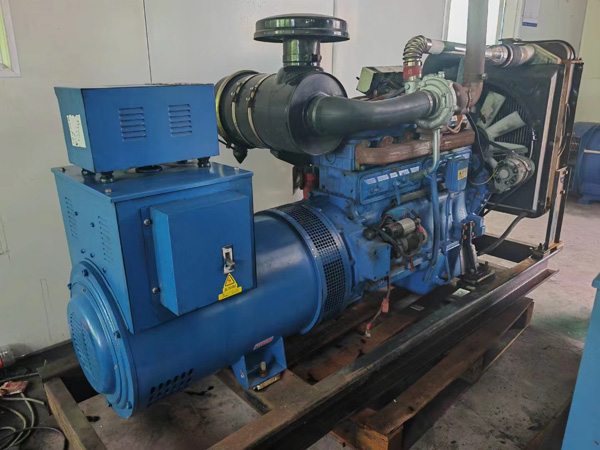 沙坡头100kW柴油发电机组使用多级机油有哪些优缺点？